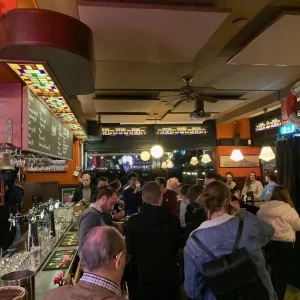 Barretje vol bij Verhip