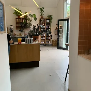 Interieur bij Man met Bril Koffie