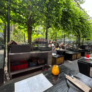 Terras van Little V Rotterdam