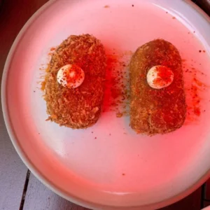 Huisgemaakte kroketjes bij Secreto